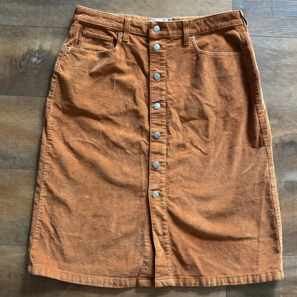 Everlane Button-Front Corduroy Midi Skirt Acorn Brown Orange Fall Size 8
Or 31